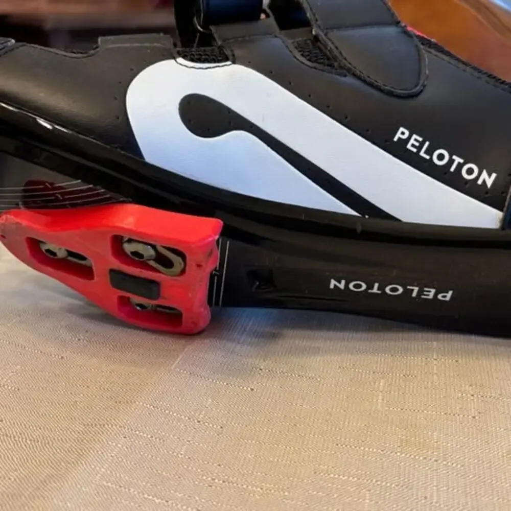 Peloton Cycling Shoes‎ EU 40 Mens 7 Womens 9 Delta Cleats Spin Bike Shoe